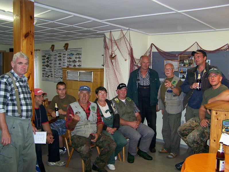 AV 06 35.jpg